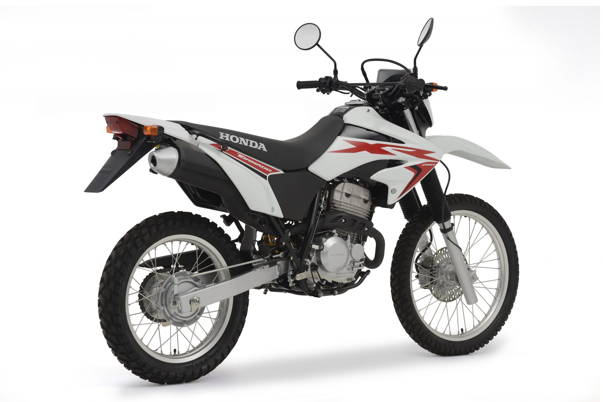 Honda XR 250 Tornado completa 20 anos. Motos Clássicas 80